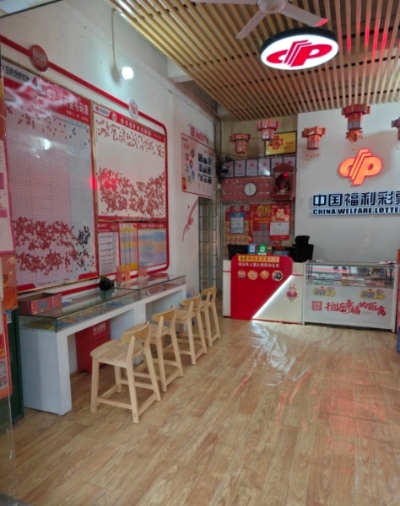 1765856135799998 1765856135799998